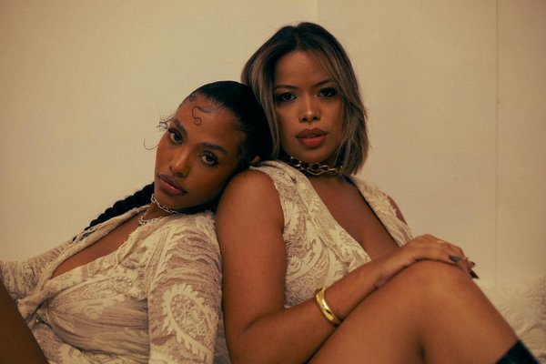 Elevate Your Elegance: Top Styling Tips for Ruffled Dresses on a Romantic Night Out in the UK